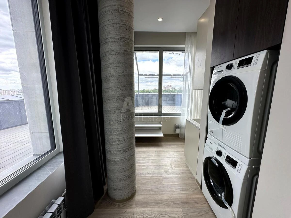 4к квартира ул. Антоновича 118610312