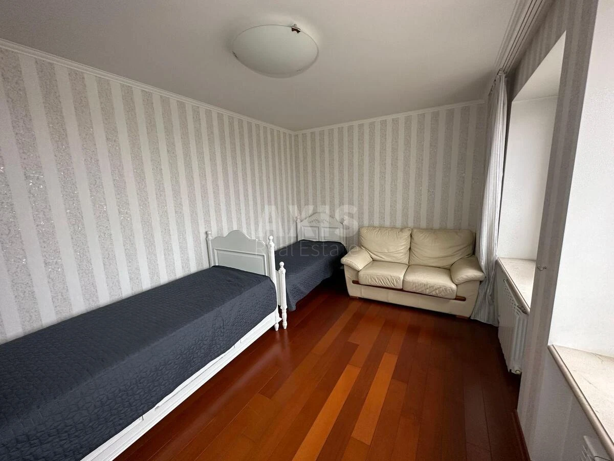 3к квартира пер. Виноградный 1/115803410