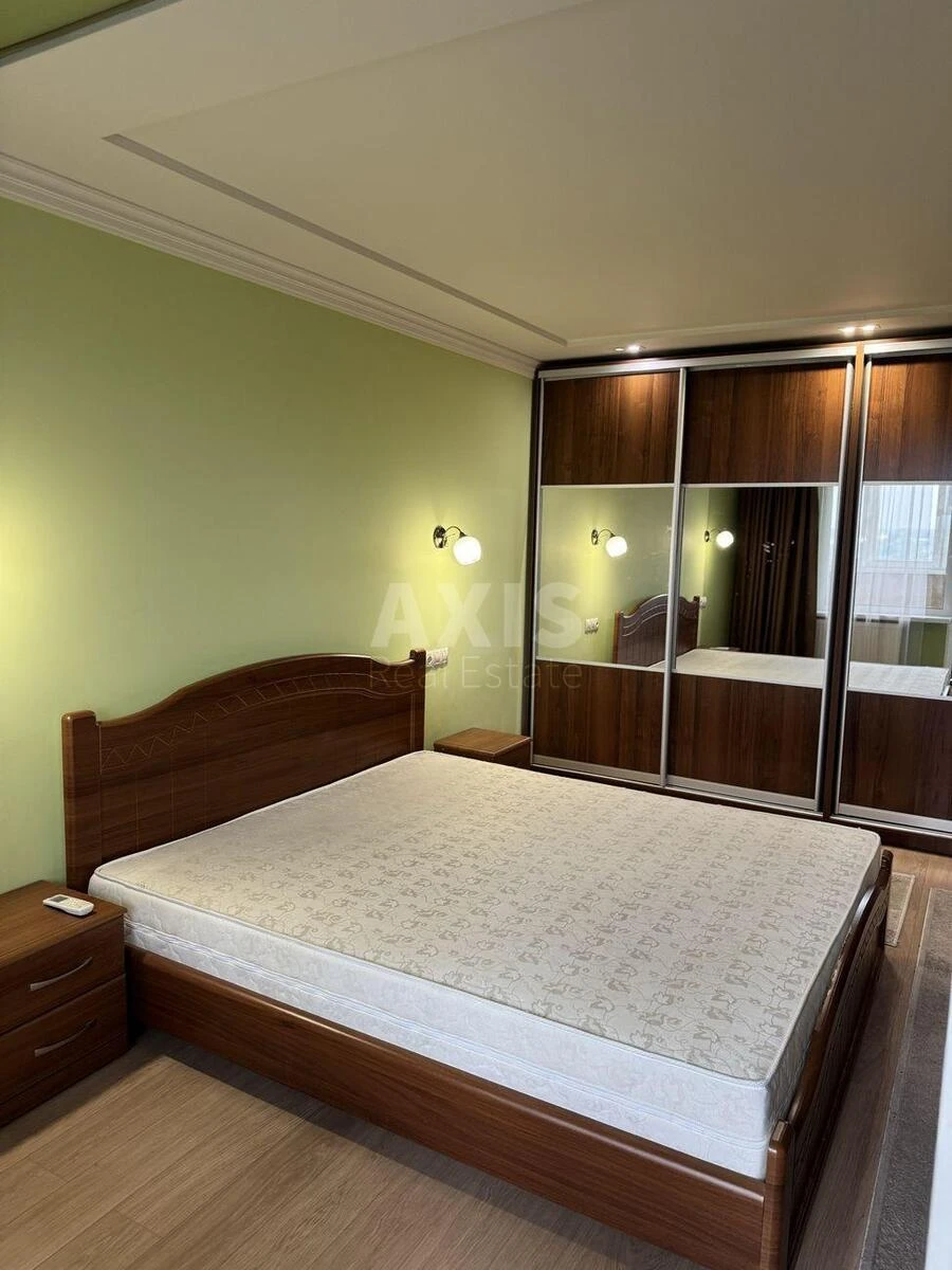 2k apartment prov. Jasynuvats'kyj 11698327