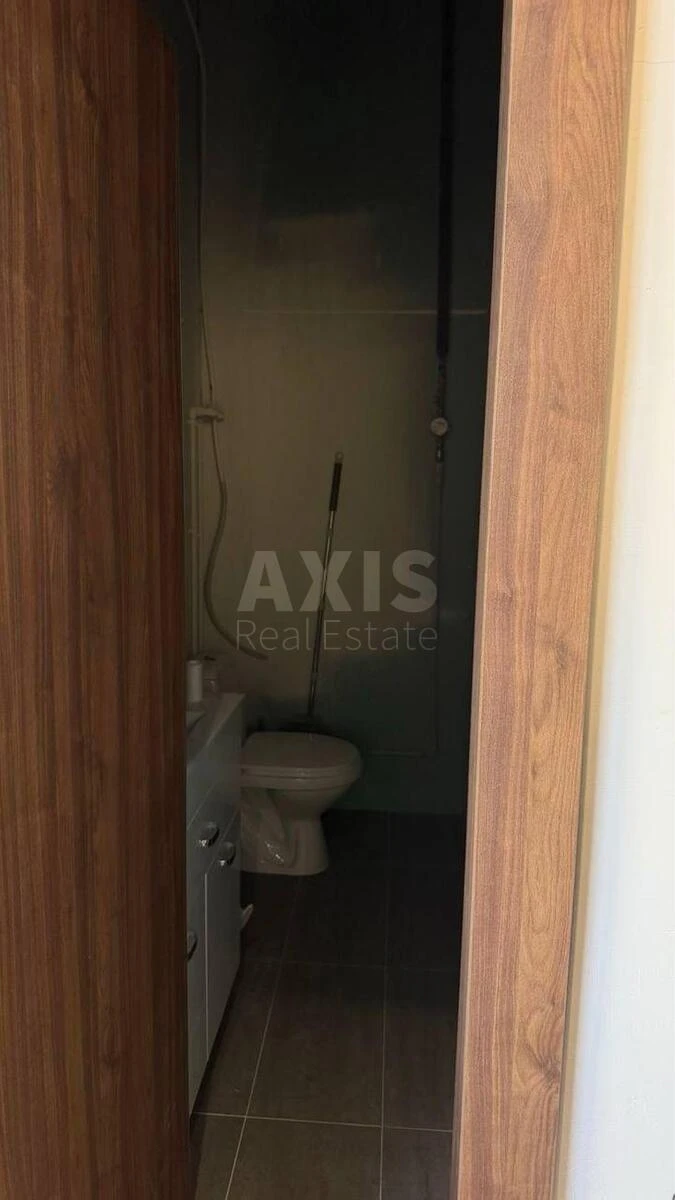 Объект торговли ул. Александра Олеся 8А, 58м2698475
