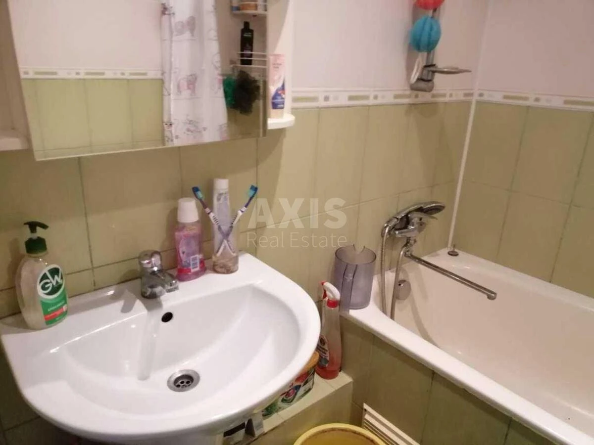 2k apartment vul. Matejuka Mykoly 5Б481677