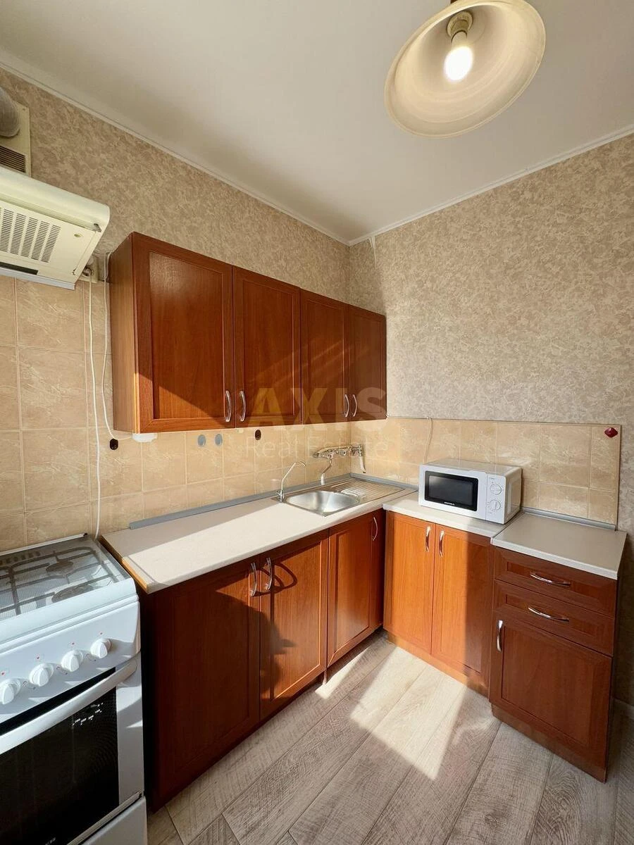 2к квартира пр-т Голосеевский 74671250