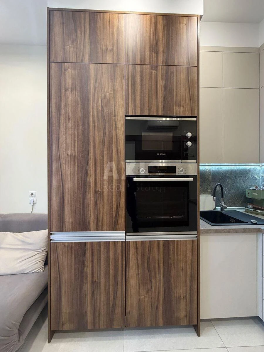 1k apartment pr-t Berestejskij 42675943