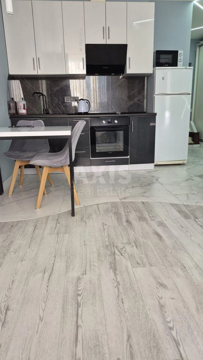 1k apartment shose Stolychne 1Б64300