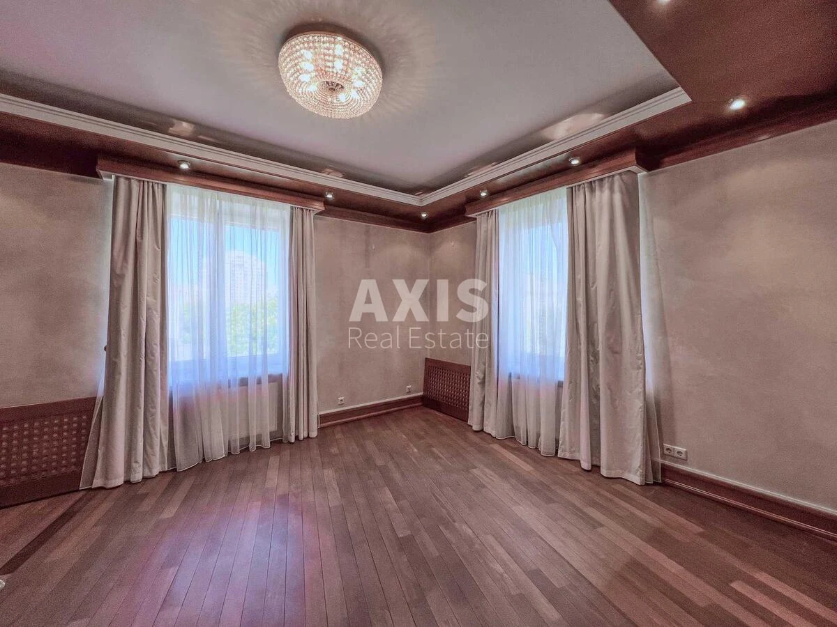 4k apartment vul. Mazepy Ivana 10615917