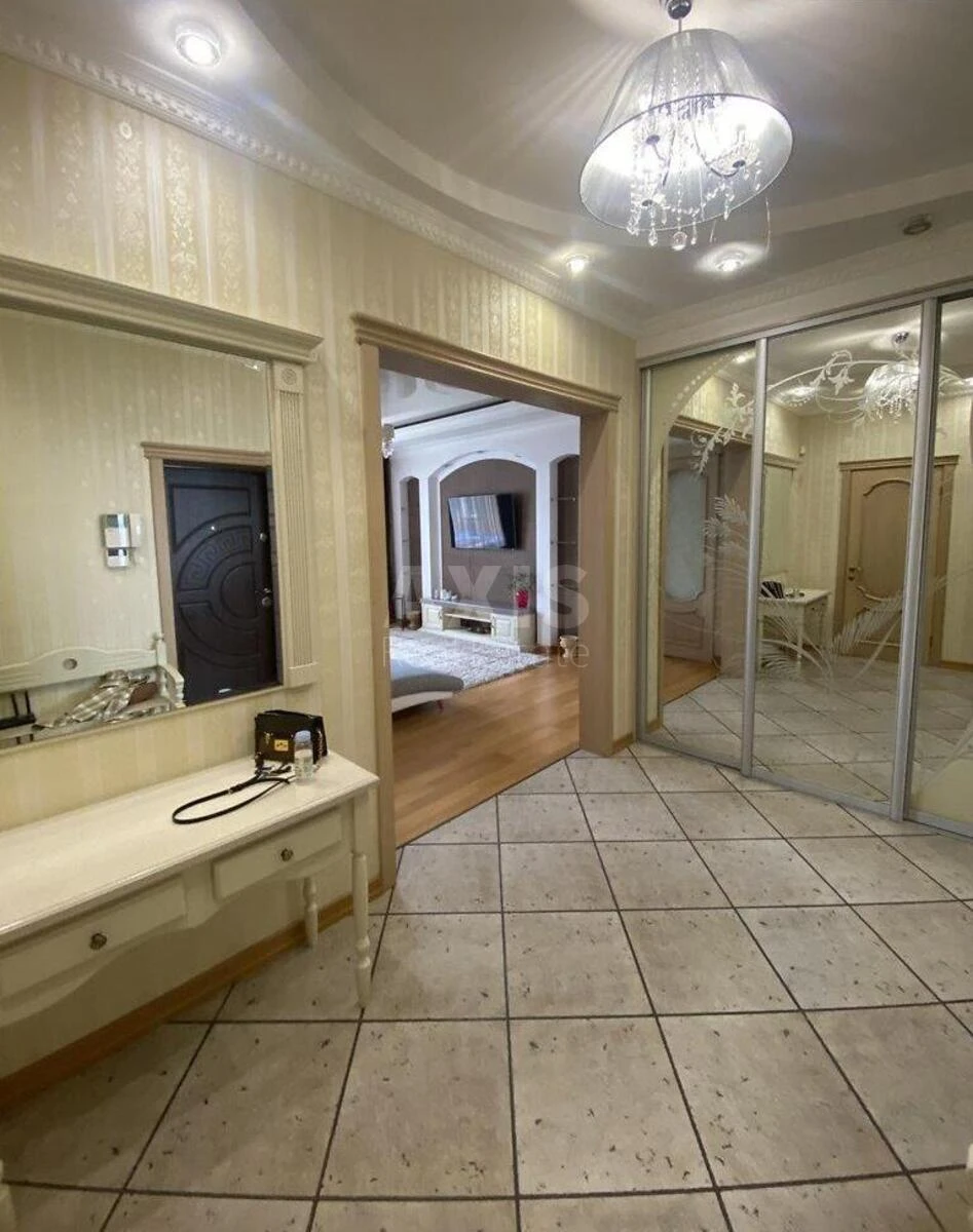 3k apartment vul. Sichovyh Stril'civ 52А7137118