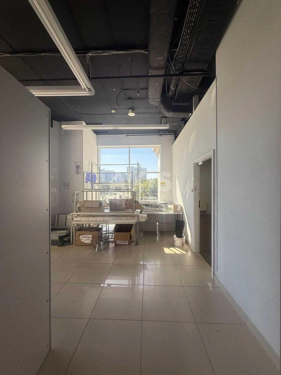 Объект торговли ул. Сверстюка Евгения 2Б, 1000м2624187