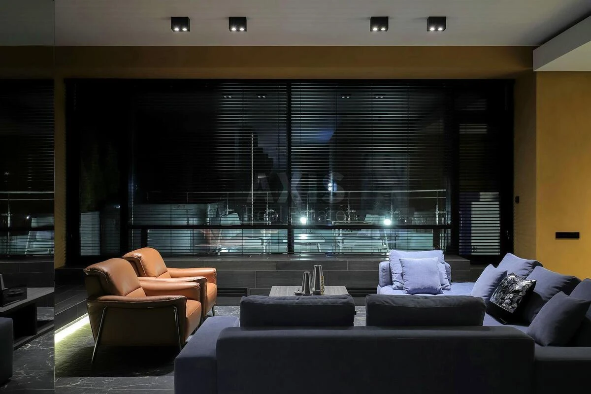 4k apartment prov. Laboratornyj 7663955