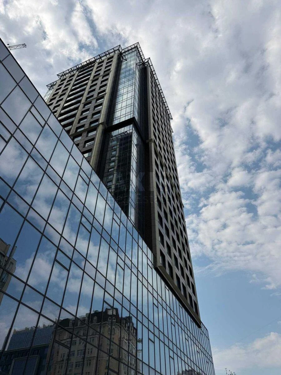 Офис ул. Предславинская 20Б, 930м27119922
