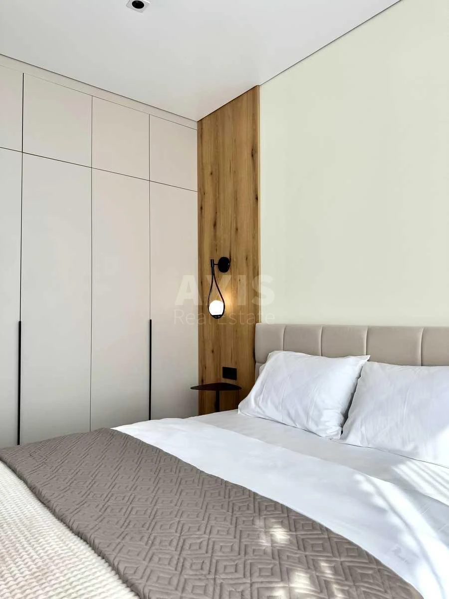 1k apartment vul. Prychal'na 87130210