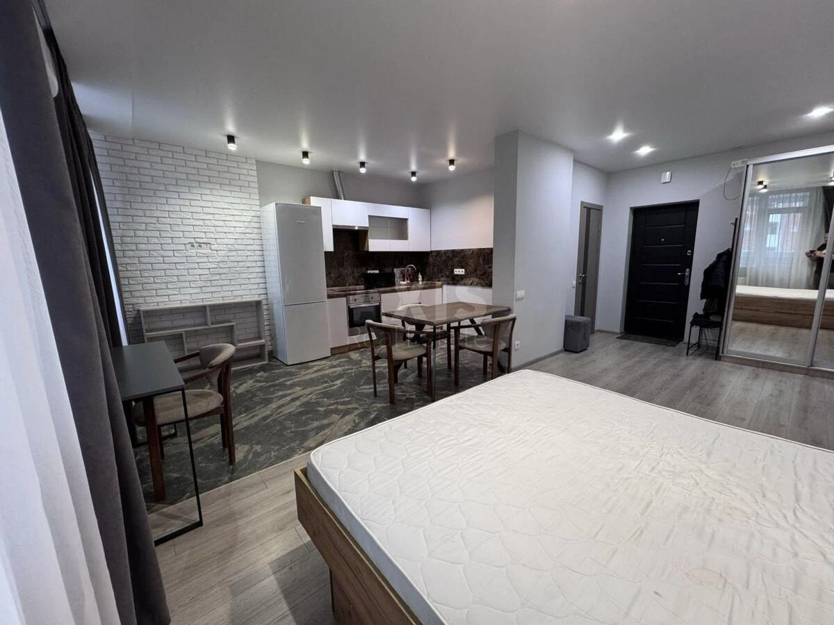 1k apartment prov. Baltijs'kyj 3А713213