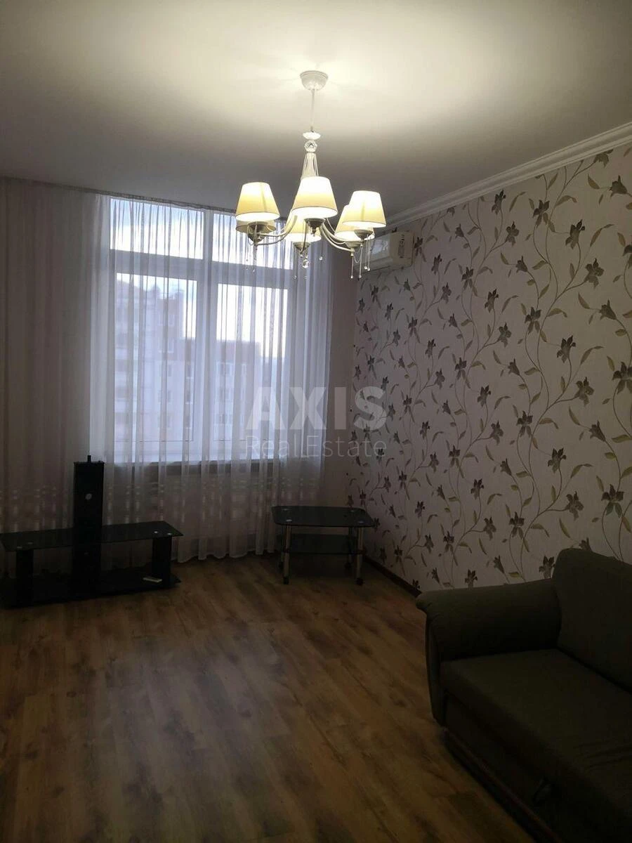 3k apartment vul. Gradyns'ka 7718174