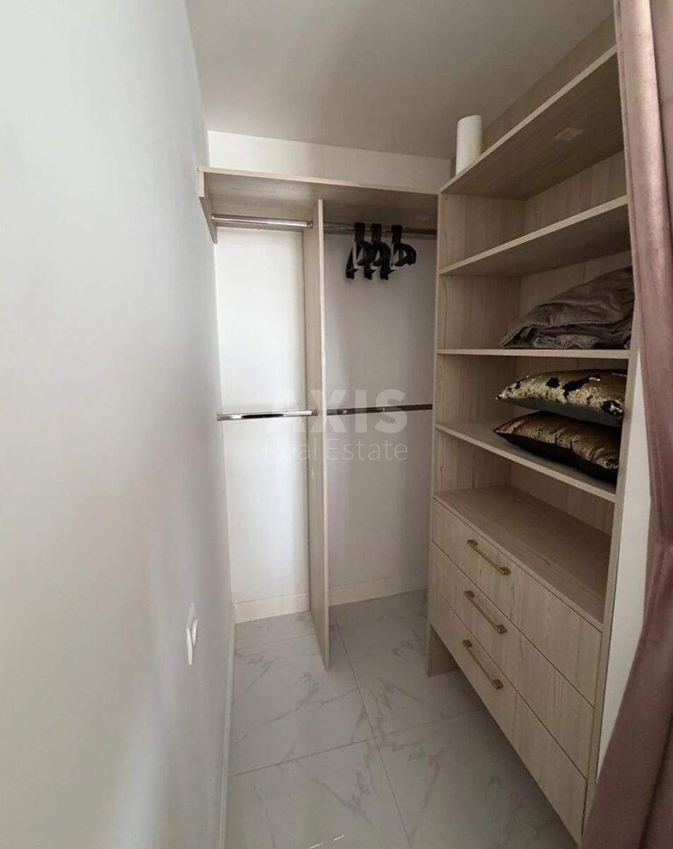 1к квартира ул. Олимпия Галика 75Д687737