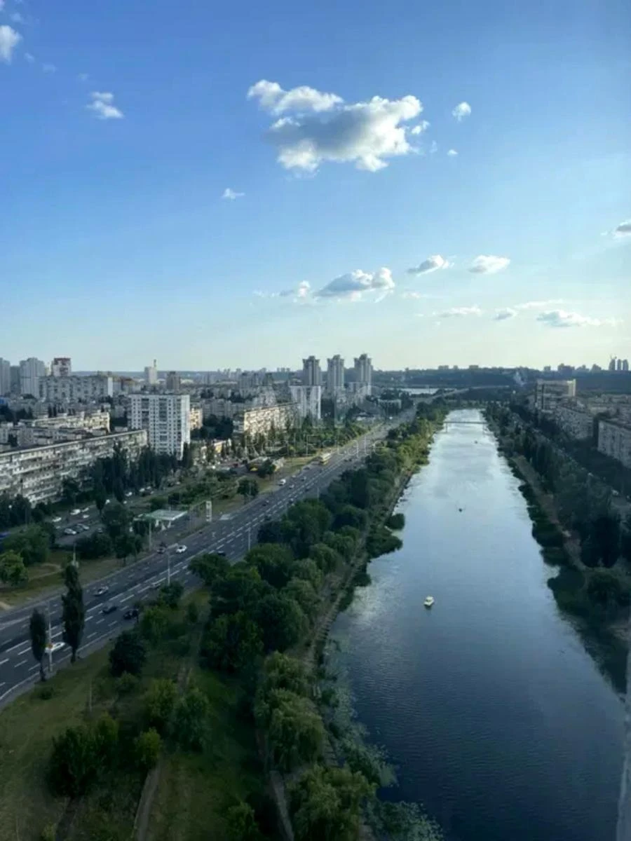 2k apartment pr-t Sobornosti 30668389