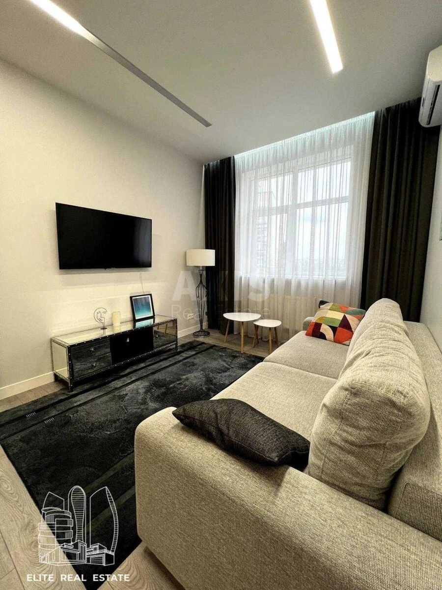 2k apartment vul. Vasylya Tyutyunnyka 52/1716442