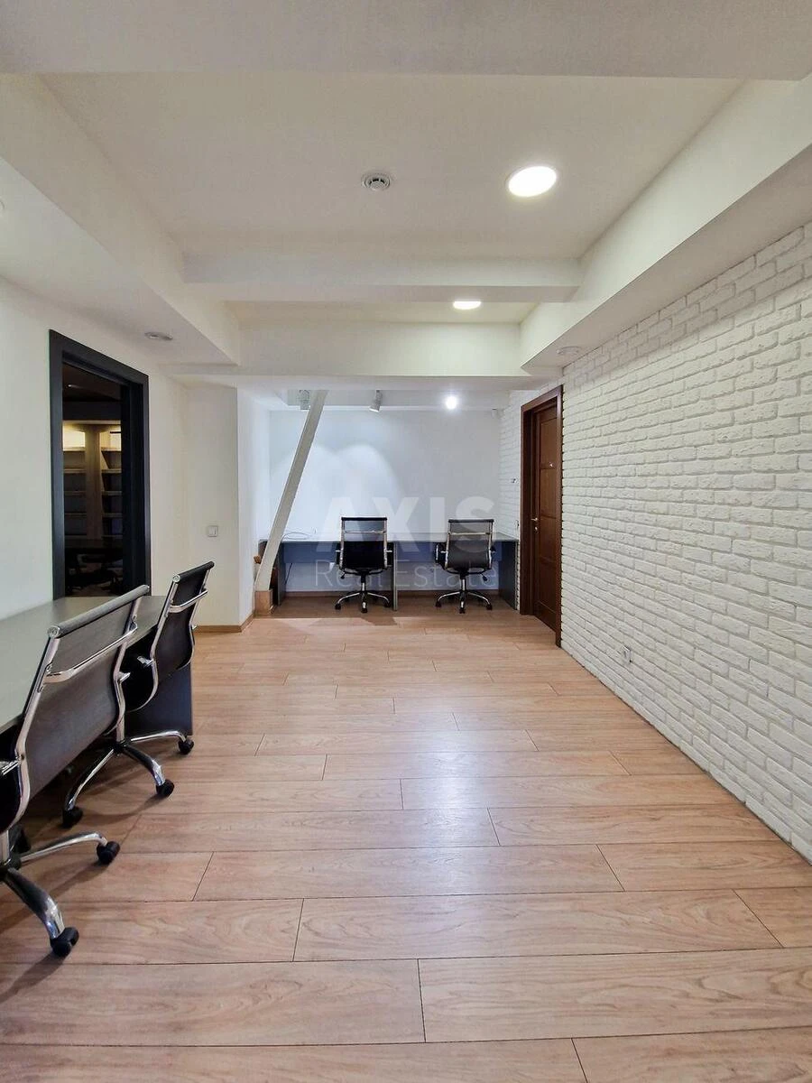 Office vul. Jaroslavs'ka 56А, 539m2681343