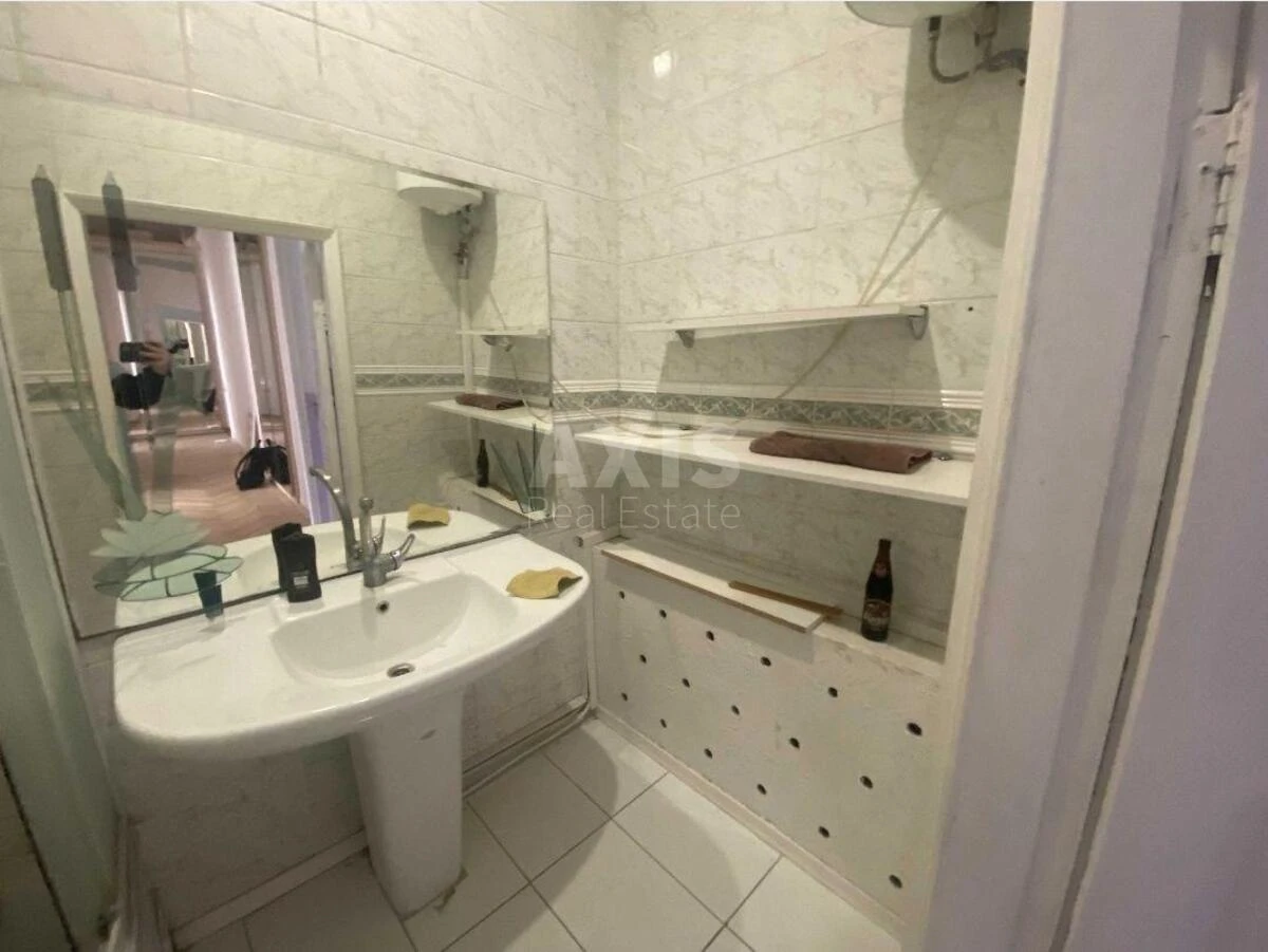 2к квартира ул. Антоновича 24648491