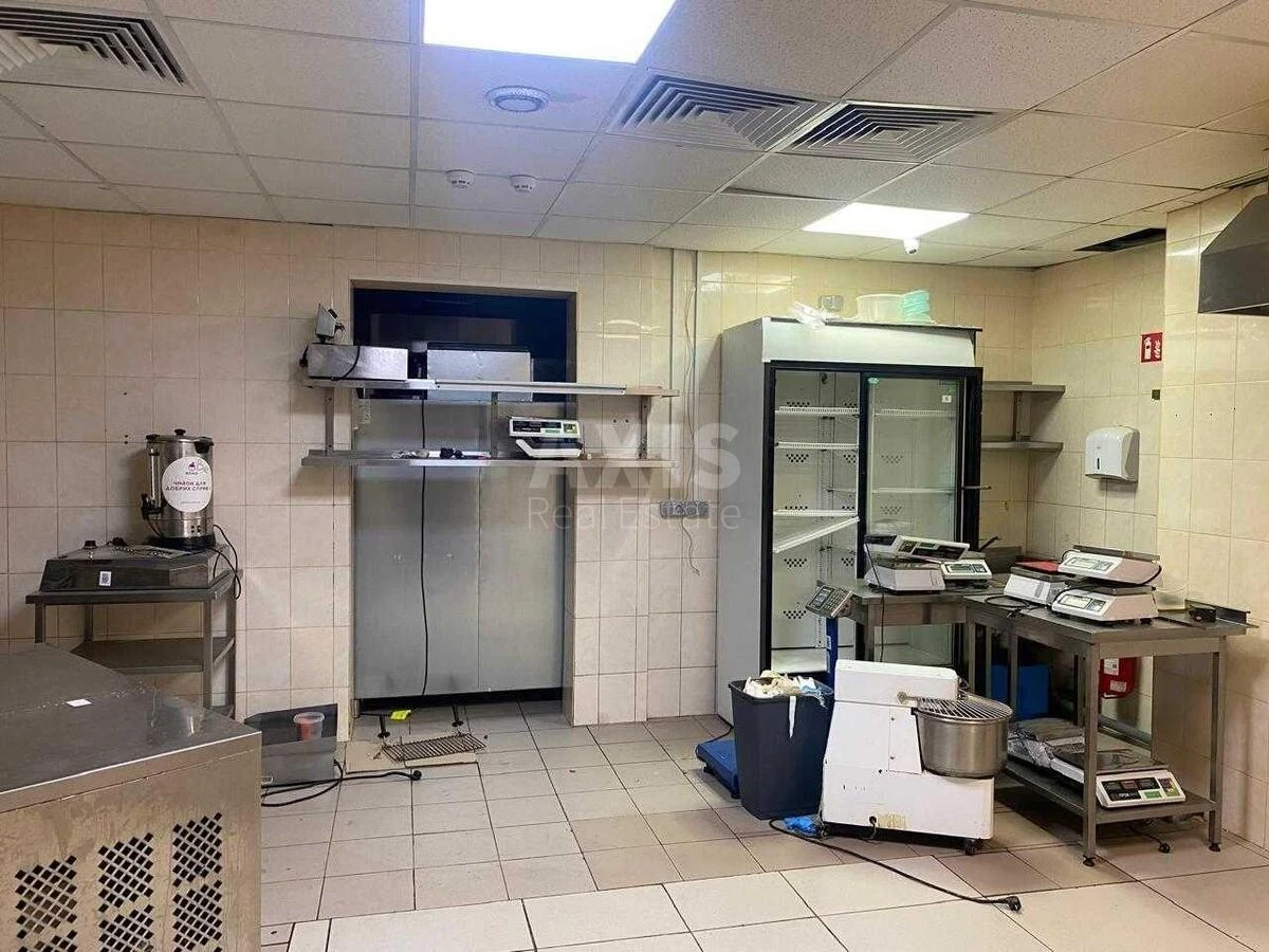 Service object vul. Vasylivs'ka 32, 400m2618906