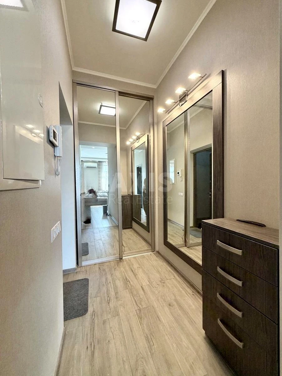 3k apartment vul. Oleksy Tykhoho 40/166664010