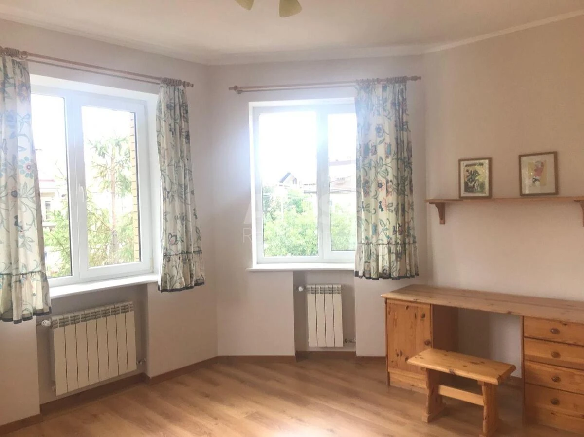 Дoм ул. Богатырская, 438м2, город Киев5834510