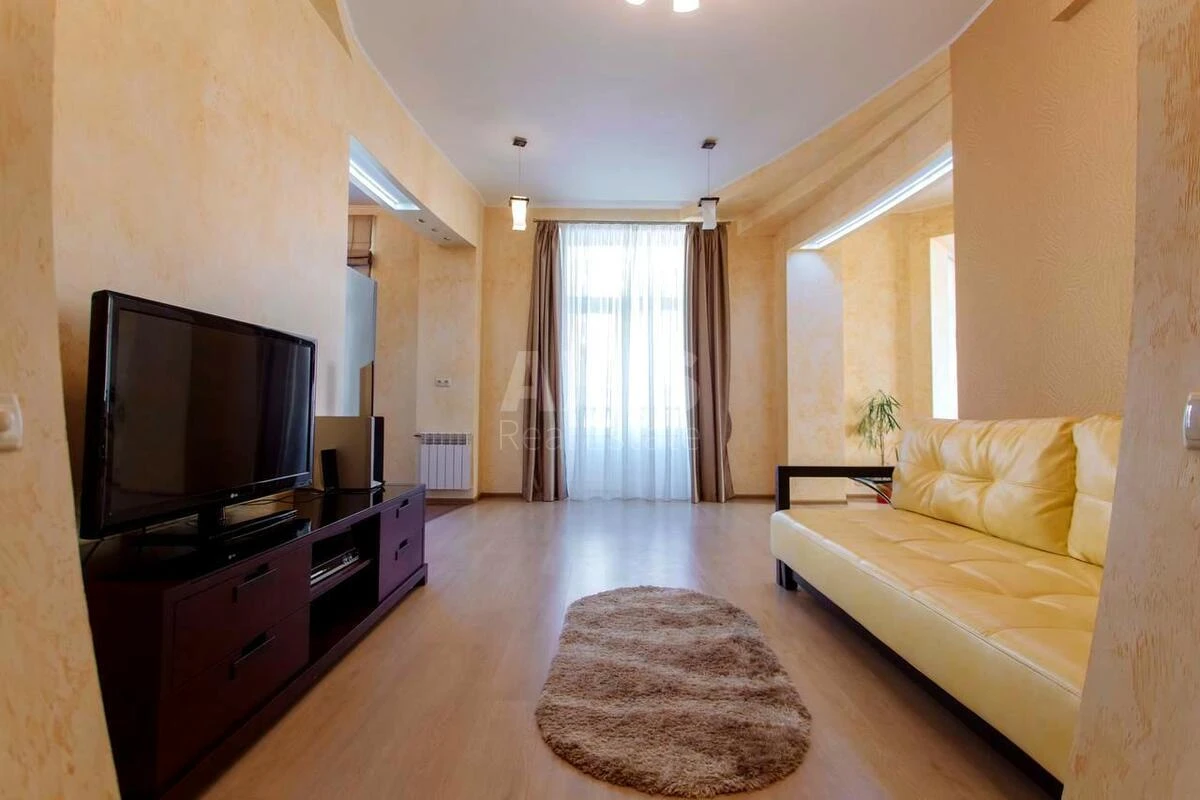 2k apartment vul. Hreshhatyk 23668288
