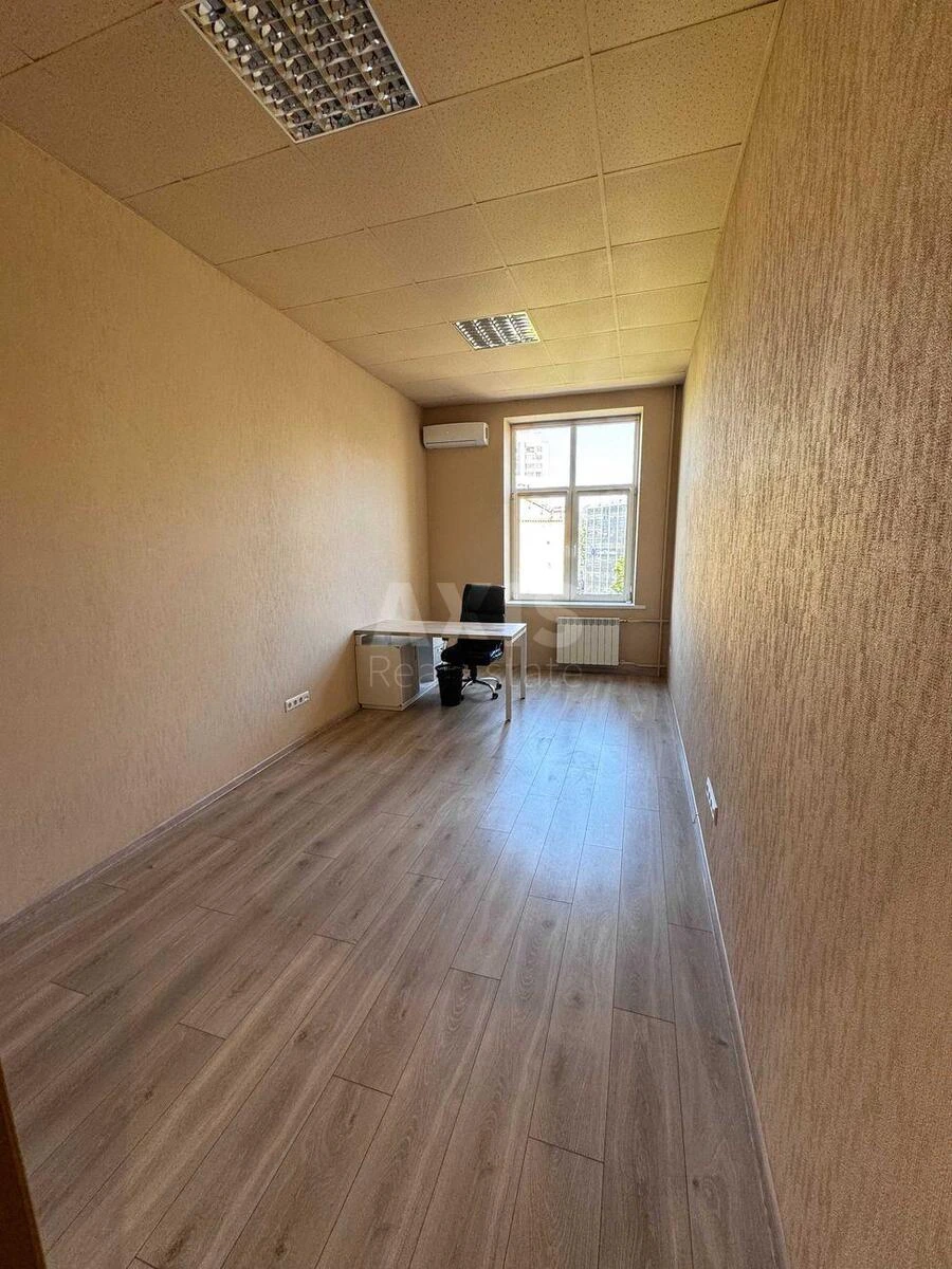 Office vul. Oleksandra Konyskoho 82, 280m2714637