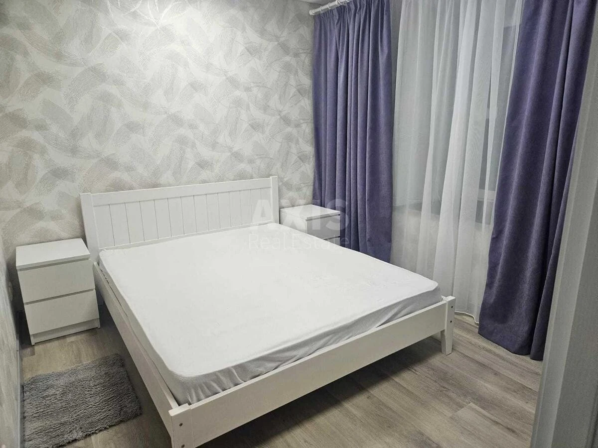 5k apartment vul. Ljuterans'ka 13715466