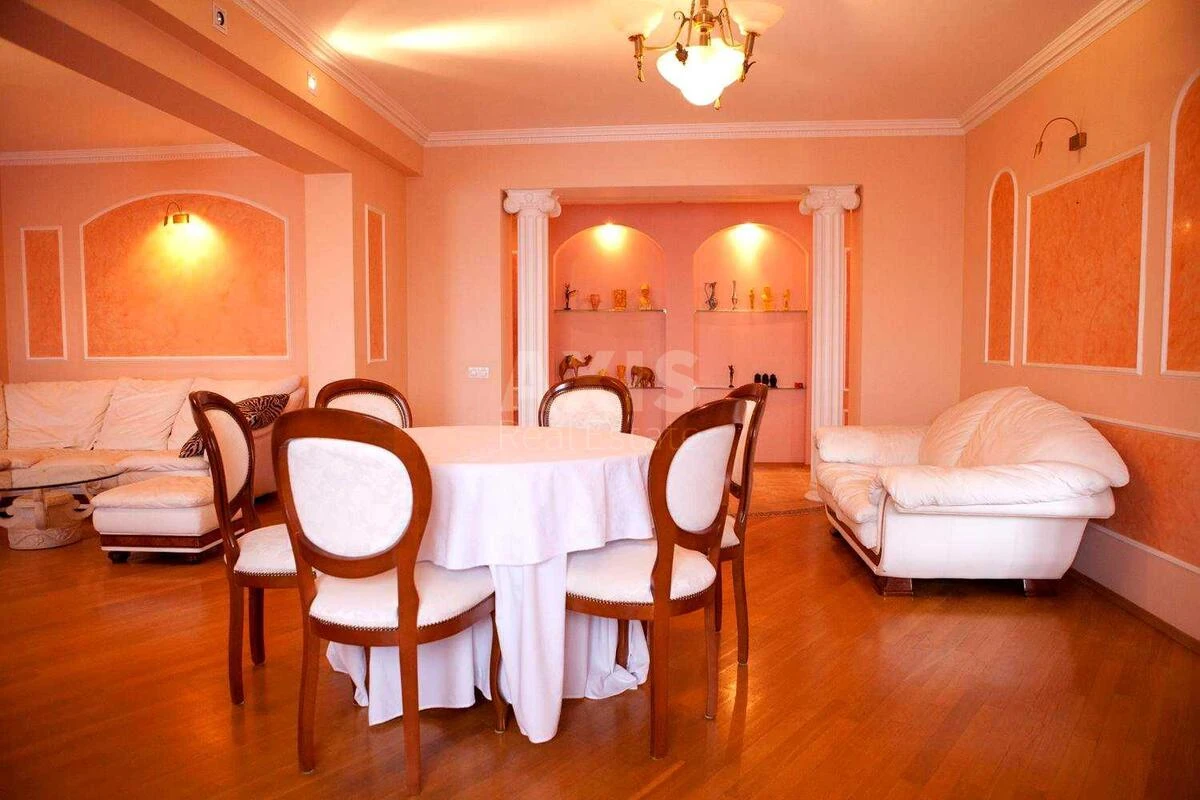 5k apartment pr-t Bazhana Mykoly 36718841