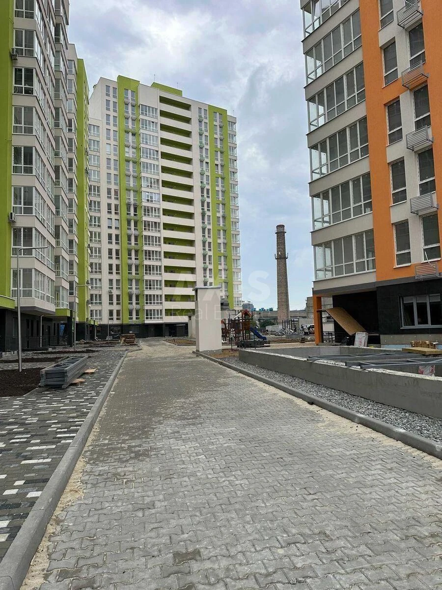 Trade object vul. Olesja Berdnyka 1, 66m2651621