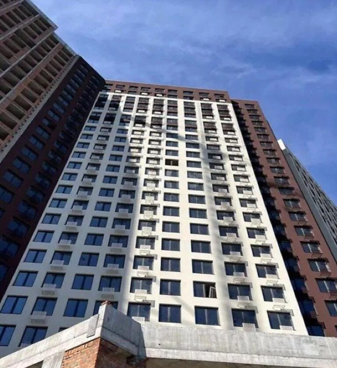 1к квартира вул. Сім'ї Кульженків 22