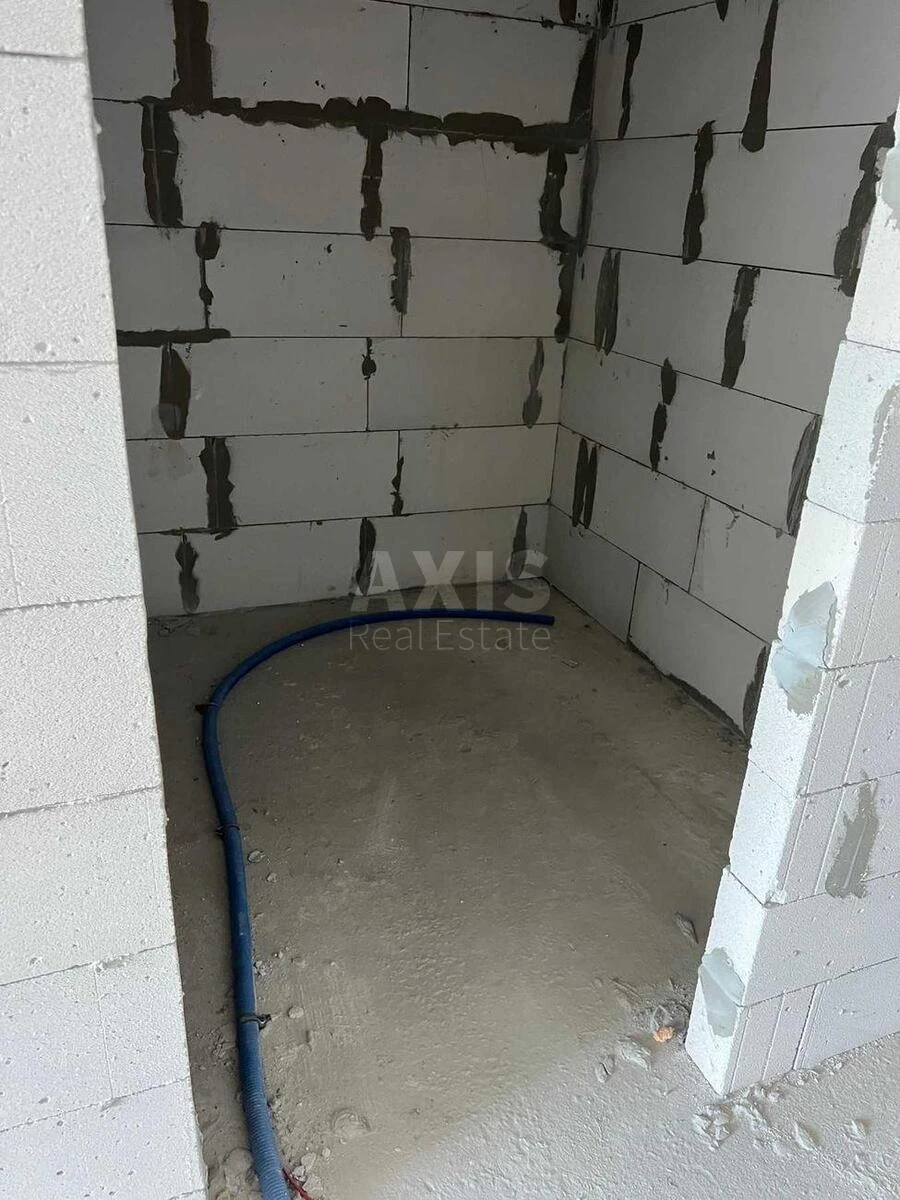 1k apartment vul. Bulahovs'kogo Akademika 2696074
