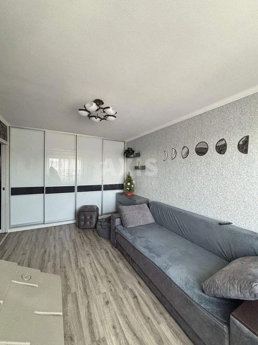 2k apartment vul. Vakhtanha Kikabidze 15А696561