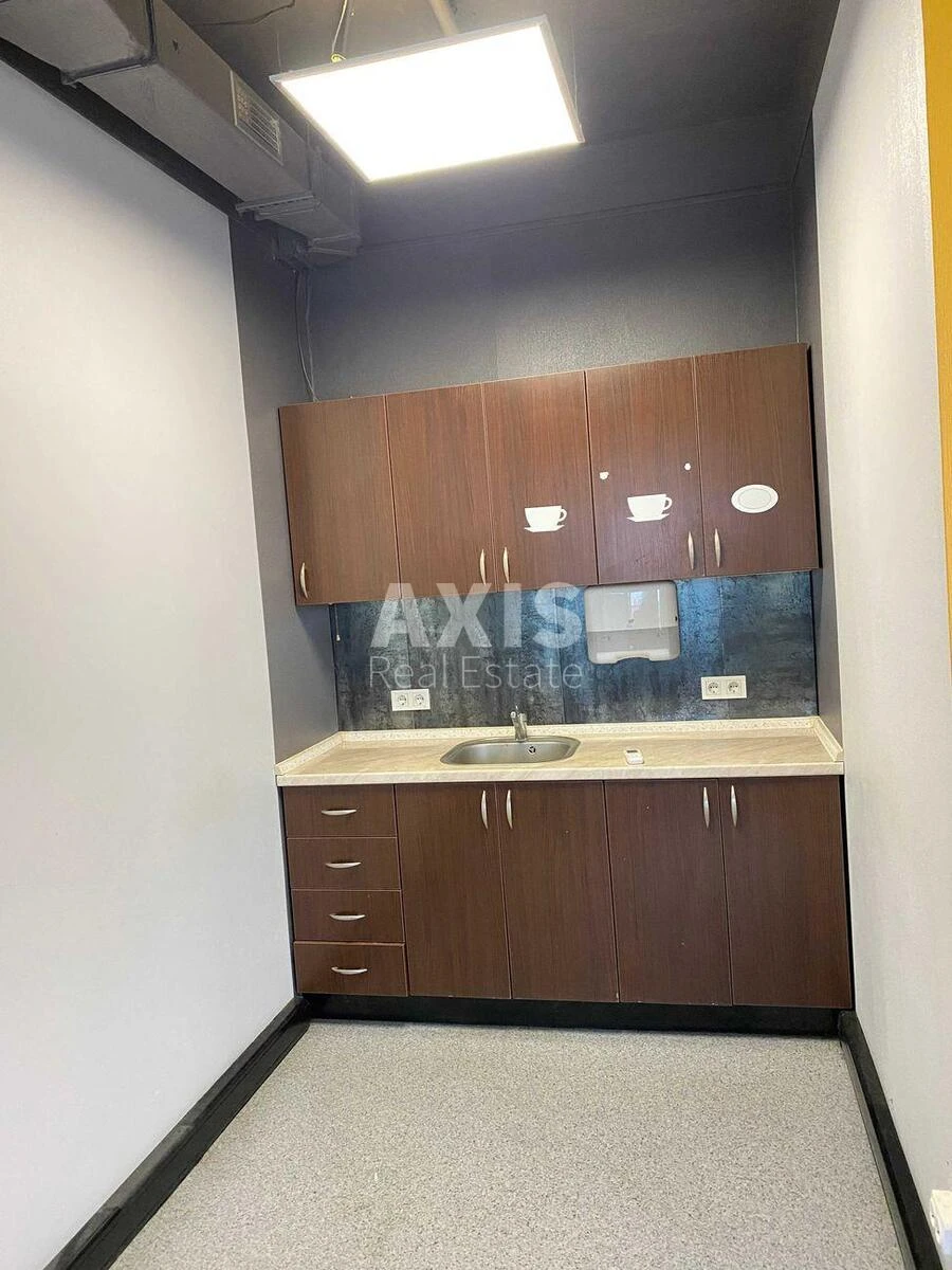 Office nab. Dniprovs'ka 26Ж, 243m2616983