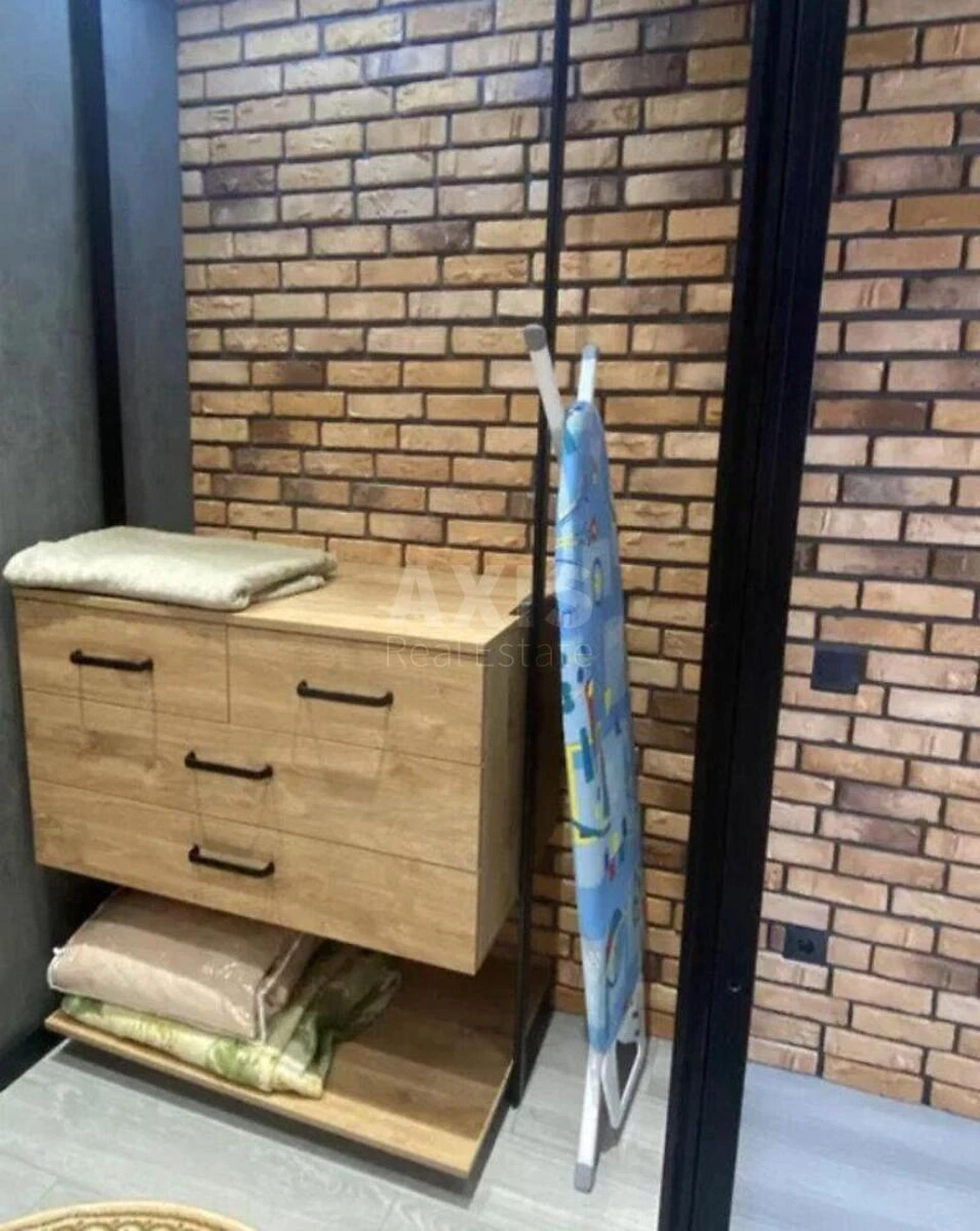 1k apartment vul. Glybochyc'ka 13, корп. 66298611