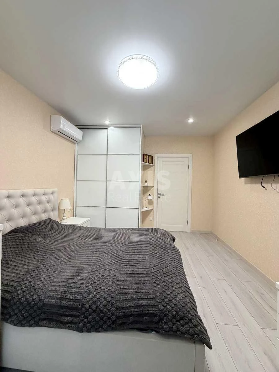 3k apartment vul. Polupanova 16706076