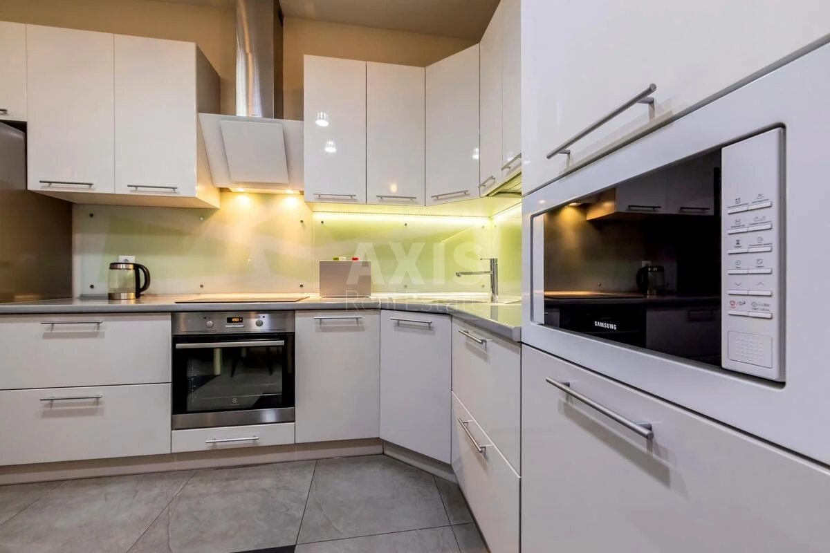 3k apartment nab. Dniprovs'ka 147032818