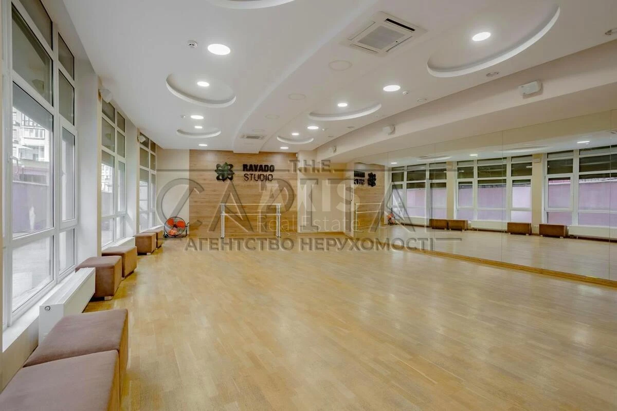 Office vul. Jevgena Konoval'cja 36Д, 258m2657562