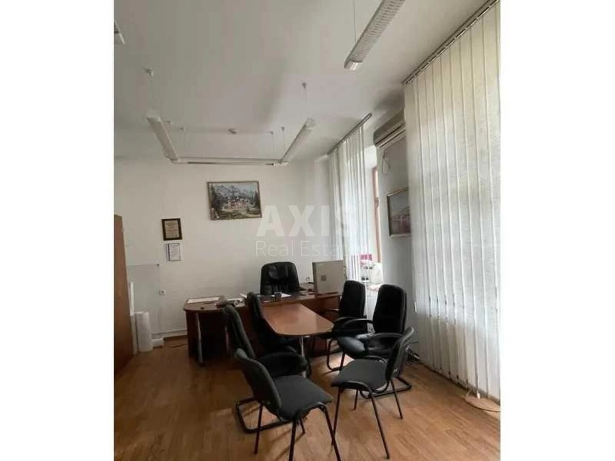 Office vul. Bul'varno-Kudrjavs'ka 21, 2431m2599495