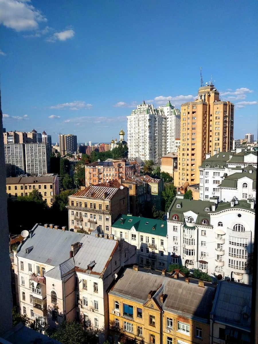 3k apartment vul. Dmytrivs'ka 827200015
