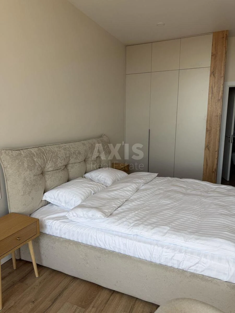 3k apartment vul. Zvirynec'ka 70А679713