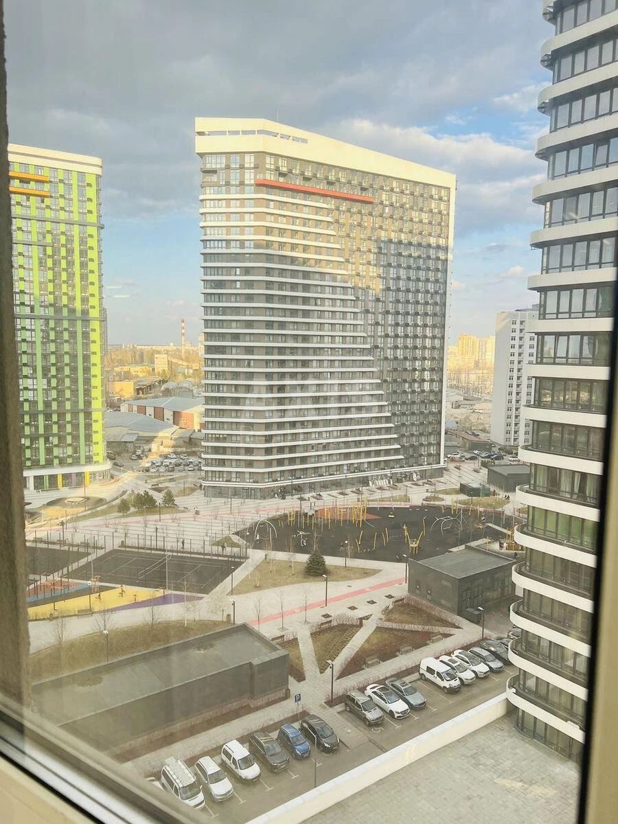 1k apartment nab. Dniprovs'ka 15Є662735