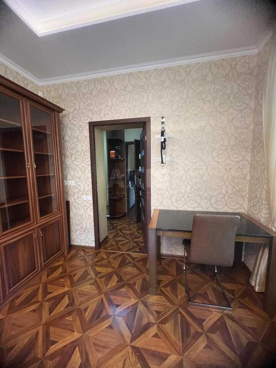 2k apartment vul. Avtozavods'ka 27В7072617