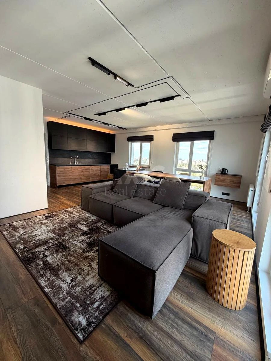 3k apartment vul. Myhajla Maksymovycha 28Е677208