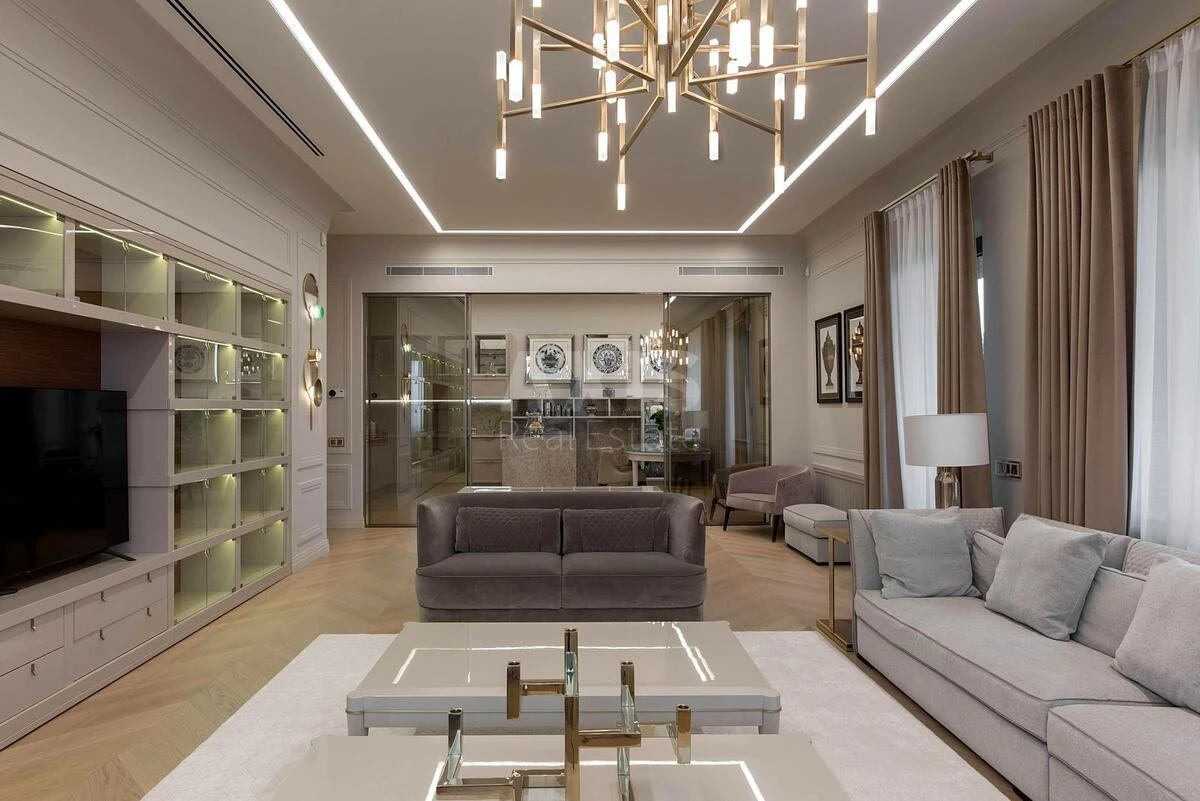 4k apartment vul. Glazunova 13677434