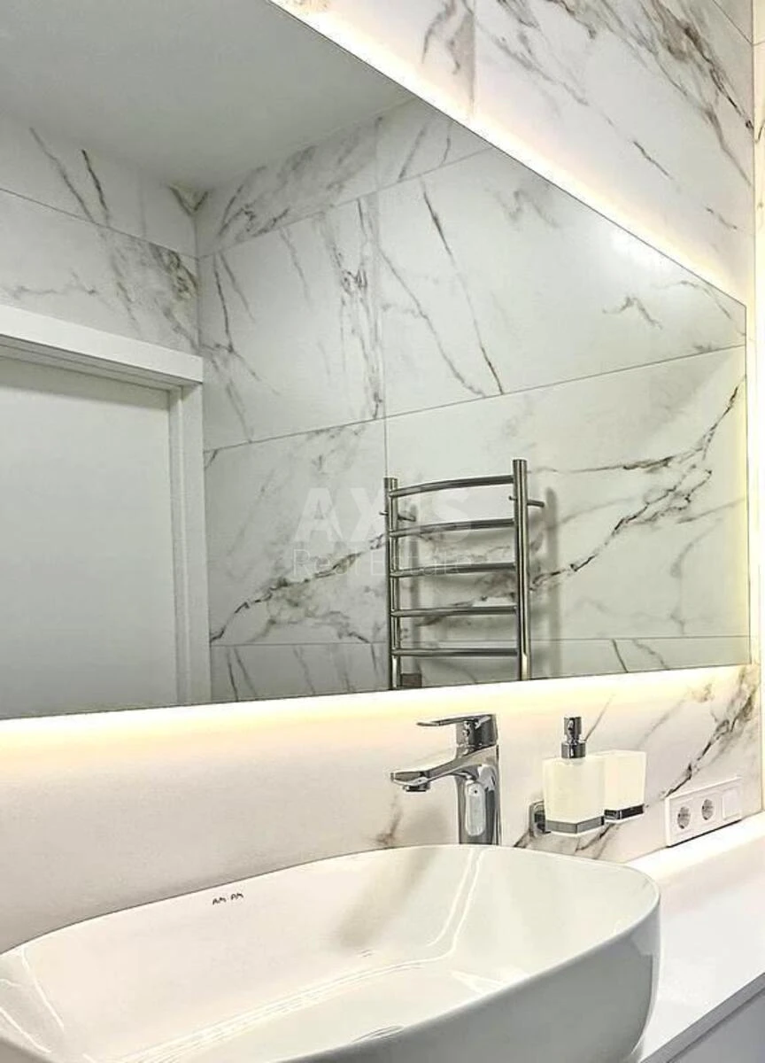 1к квартира ул. Александра Олеся 10645436