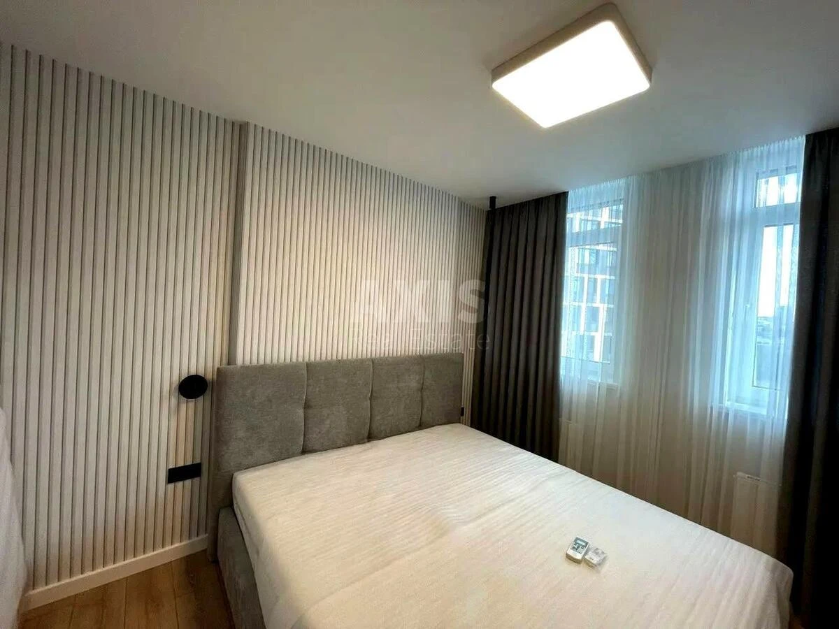 1к квартира пр-т Берестейский 11679064