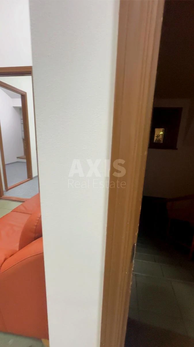 Office vul. Petrivs'ka 19, 150m26263514