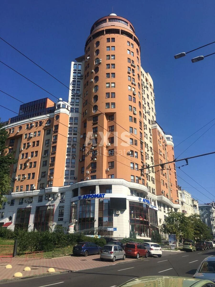Office vul. Rustaveli Shota 44, 80m250839