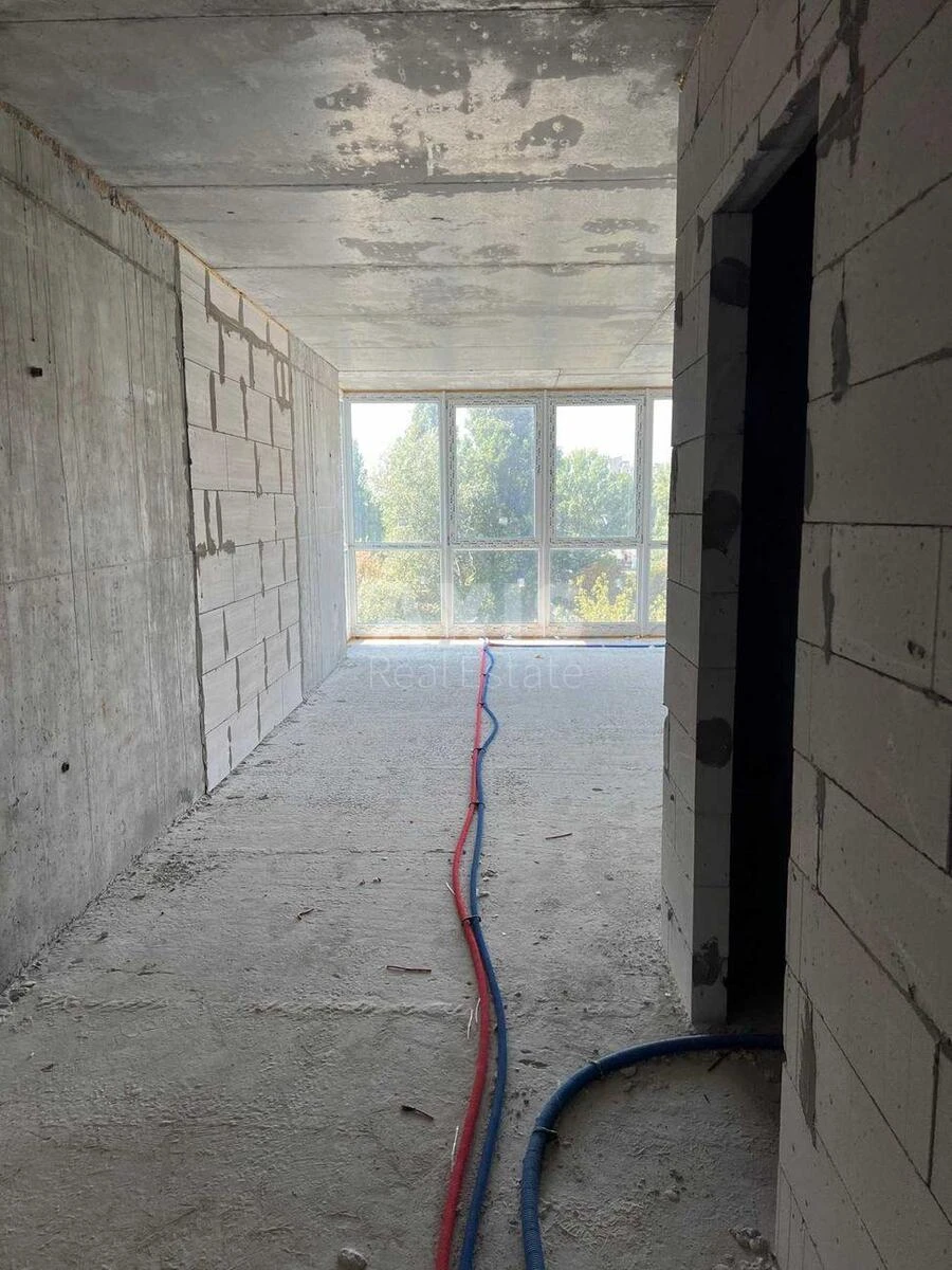 1k apartment vul. Bulahovs'kogo Akademika 2696075