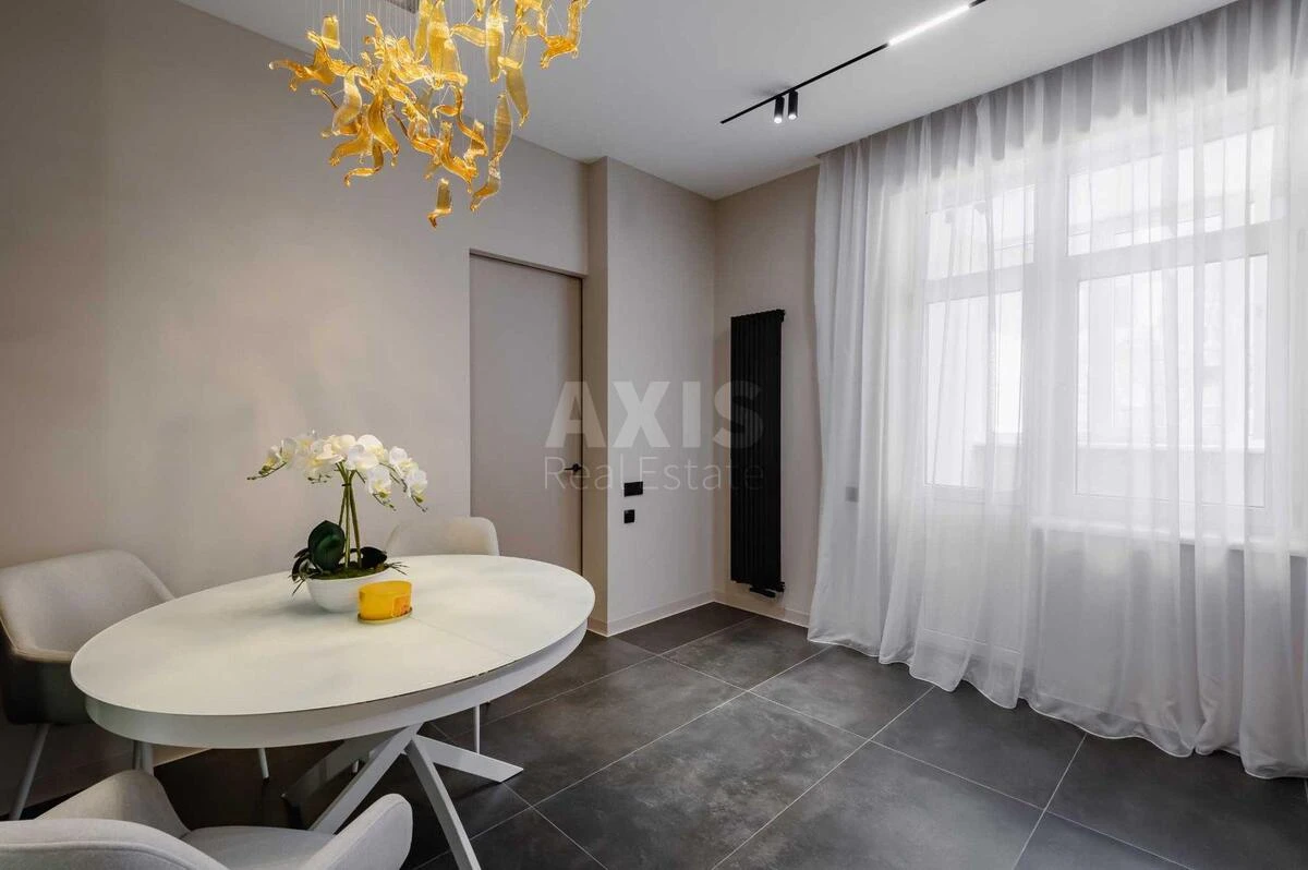 2k apartment vul. Antonovycha 103682321